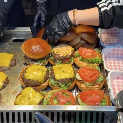 15款街头美式汉堡配方教程制作技术夜市摆摊小吃创业视频商业课程-颜夕资源网-第15张图片 15款街头美式汉堡配方教程制作技术夜市摆摊小吃创业视频商业课程-颜夕资源网-第15张图片